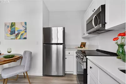 708 N Killingsworth St #8, Portland, OR 97217 - Photo 24