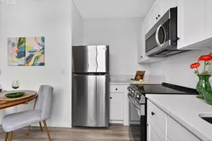 708 N Killingsworth St, Portland, OR 97217 - Photo 24