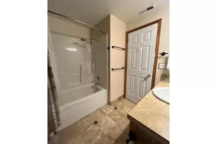 10205 NE 69th St, Vancouver, WA 98662 - Photo 16