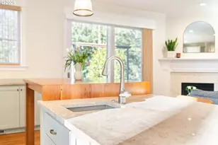 8746 SW Toma Ct, Portland, OR 97225 - Photo 22