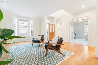 8746 SW Toma Ct, Portland, OR 97225 - Photo 12