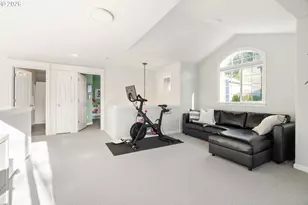 8746 SW Toma Ct, Portland, OR 97225 - Photo 32