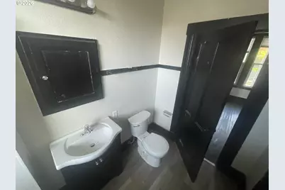 4605 N Vancouver Ave, Portland, OR 97217 - Photo 8