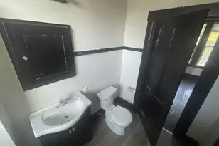 4605 N Vancouver Ave, Portland, OR 97217 - Photo 8