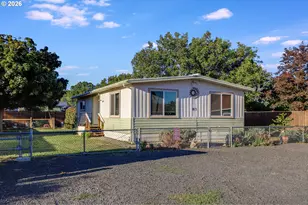 813 Home Ct, The Dalles, OR 97058 - Photo 2