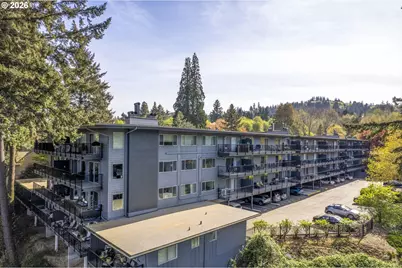 200 Burnham Rd #311, Lake Oswego, OR 97034 - Photo 2