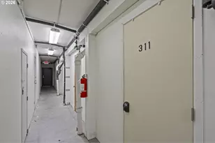 200 Burnham Rd, Lake Oswego, OR 97034 - Photo 42