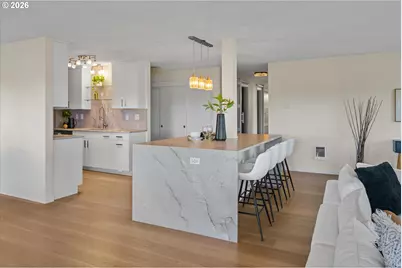 200 Burnham Rd #311, Lake Oswego, OR 97034 - Photo 16