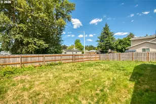 1949 SE Palmquist Rd, Gresham, OR 97080 - Photo 28