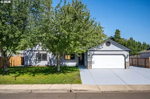 3990 Douglas Dr, Springfield, OR 97478 - Photo 1