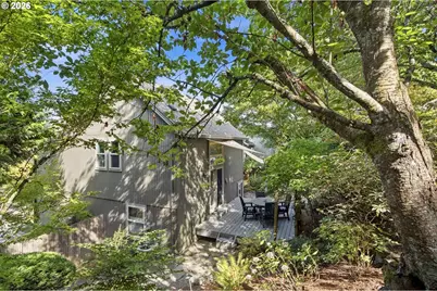 3440 SW Illinois St, Portland, OR 97239 - Photo 32