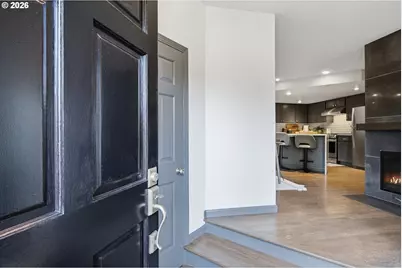 3440 SW Illinois St, Portland, OR 97239 - Photo 2