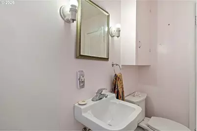 415 Date St, Drain, OR 97435 - Photo 36