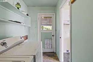 415 Date St, Drain, OR 97435 - Photo 38
