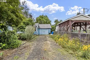 415 Date St, Drain, OR 97435 - Photo 12