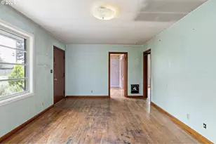 415 Date St, Drain, OR 97435 - Photo 22