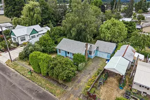 415 Date St, Drain, OR 97435 - Photo 2