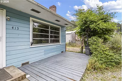 415 Date St, Drain, OR 97435 - Photo 14