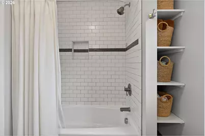 6047 SE Rhone St, Portland, OR 97206 - Photo 16