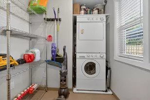 6047 SE Rhone St, Portland, OR 97206 - Photo 20