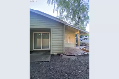 850 W Powell Blvd, Gresham, OR 97030 - Photo 4