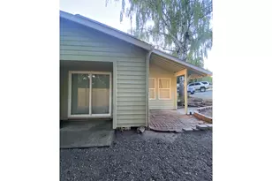850 W Powell Blvd, Gresham, OR 97030 - Photo 4