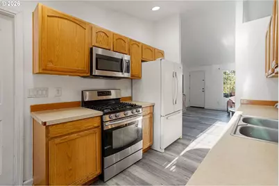 1716 Fir St, Sweet Home, OR 97386 - Photo 20