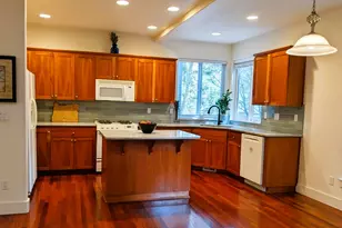 12890 SW Blue Heron Pl, Portland, OR 97223 - Photo 8