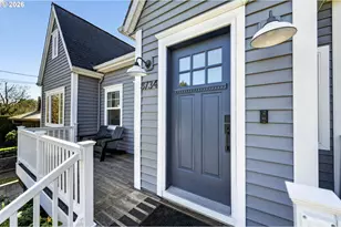 3734 SE Rex St, Portland, OR 97202 - Photo 2