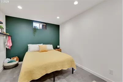 2400 SW 81st Ave, Portland, OR 97225 - Photo 32