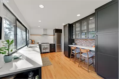 2400 SW 81st Ave, Portland, OR 97225 - Photo 16