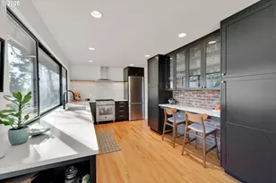 2400 SW 81st Ave, Portland, OR 97225 - Photo 16