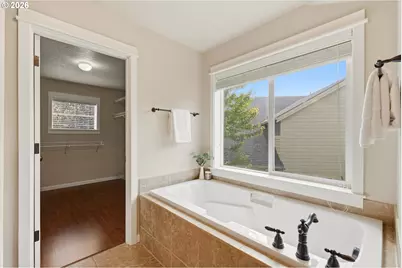 4715 E Masters Dr, Newberg, OR 97132 - Photo 28