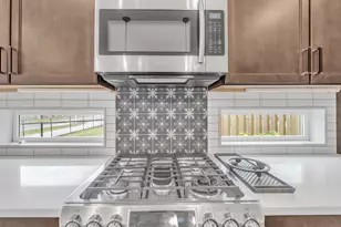 1956 SW 53rd St, Corvallis, OR 97333 - Photo 12