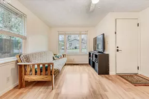 8825 NE Wygant St, Portland, OR 97220 - Photo 4