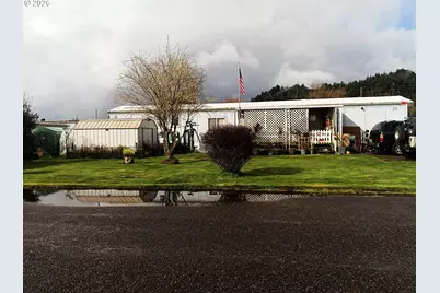 1000 N 8th St #20, Reedsport, OR 97467 - Photo 2