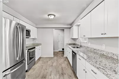 4104 SE 74th Ave, Portland, OR 97206 - Photo 10