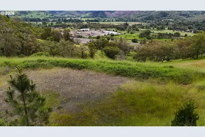 540 Horizon Ln, Myrtle Creek, OR 97457 - Photo 6