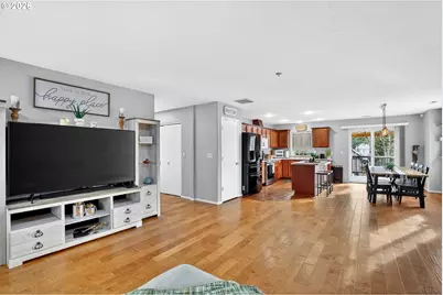 10328 SE Ramona St, Portland, OR 97266 - Photo 8