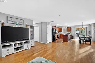 10328 SE Ramona St, Portland, OR 97266 - Photo 8