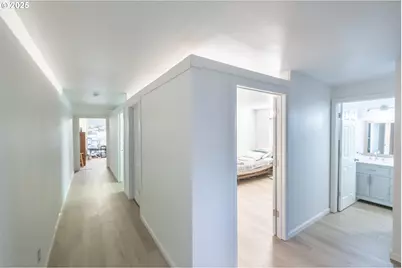 2973 Surfwood Dr NE, Salem, OR 97305 - Photo 26