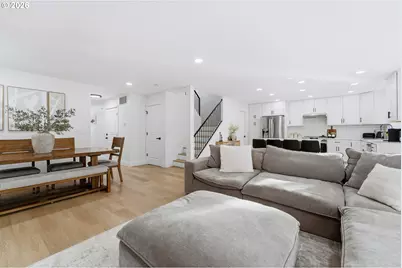 37810 Hamilton Ridge Dr, Sandy, OR 97055 - Photo 10