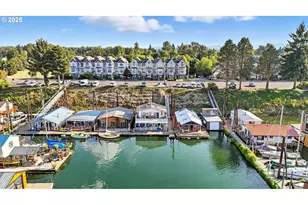 535 NE Bridgeton Rd, Portland, OR 97211 - Photo 42