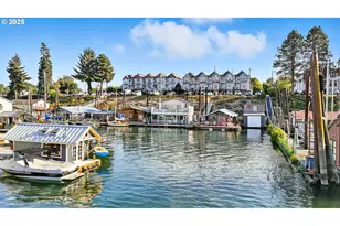 535 NE Bridgeton Rd, Portland, OR 97211 - Photo 34