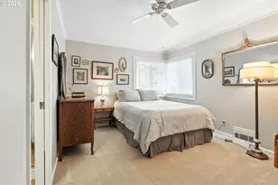 535 NE Bridgeton Rd, Portland, OR 97211 - Photo 6