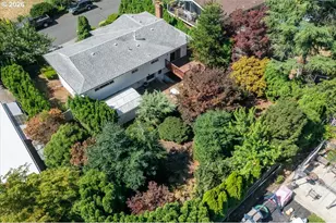 895 NW 3rd St, Gresham, OR 97030 - Photo 38