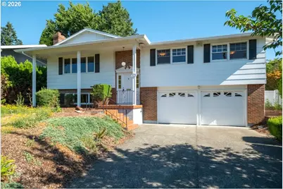 895 NW 3rd St, Gresham, OR 97030 - Photo 1