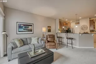 3135 Summerlinn Dr, West Linn, OR 97068 - Photo 8