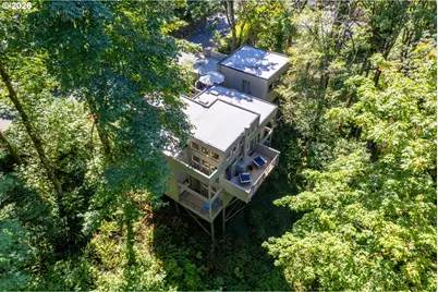 3128 SW Cascade Dr, Portland, OR 97205 - Photo 36