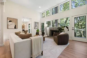 3128 SW Cascade Dr, Portland, OR 97205 - Photo 8